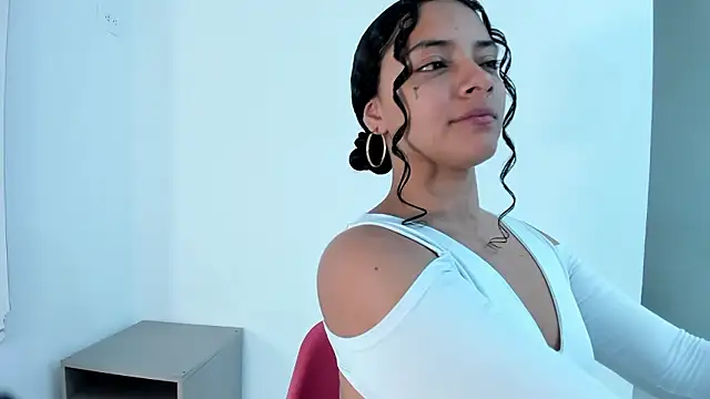 Angellit Afrodita  online show from January 9, 11:39 am