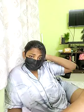 Snapshot of Hot-Sexy-Riya chatting on October 5, 12:29 pm Hot-Sexy-Riya online show from October 5, 12:29 pm