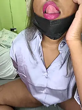 Hot-Sexy-Riya online show from November 1, 5:51 pm