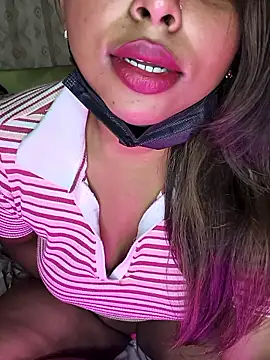 Hot-Sexy-Riya online show from January 16, 6:56 pm