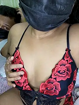 Snapshot of Hot-Sexy-Riya chatting on October 13, 7:37 pm Hot-Sexy-Riya online show from October 13, 7:37 pm