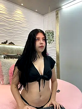 Snapshot of jhade_fox chatting on October 25, 3:38 am jhade fox online show from October 25, 3:38 am