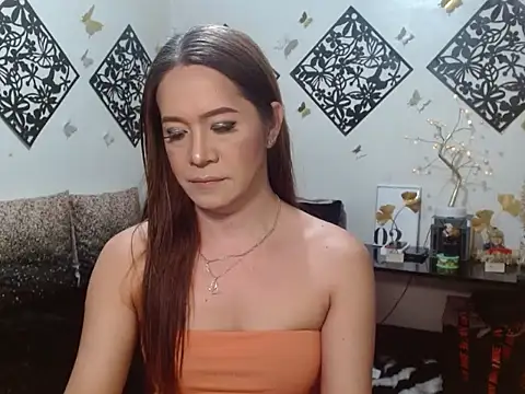 Snapshot of TheMISTRESSx69 chatting on October 20, 2:24 am TheMISTRESSx69 online show from October 20, 2:24 am