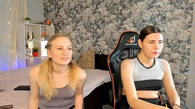 Laila Blarr online show from December 4, 11:09 am