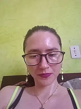 Snapshot of Linda_Hot13 chatting on September 14, 2:06 pm Linda Hot13 online show from September 14, 2:06 pm
