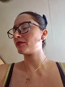 Snapshot of Linda_Hot13 chatting on September 21, 2:22 pm Linda Hot13 online show from September 21, 2:22 pm