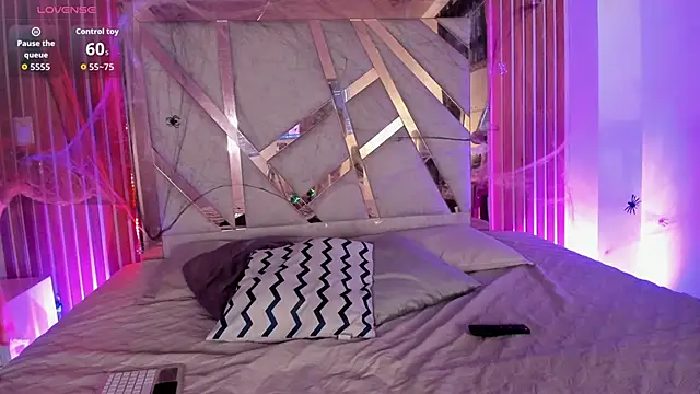 sweet tamara  online show from October 24, 7:13 pm