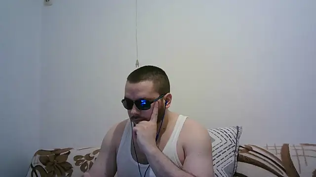 Snapshot of Black_Scorpion91 chatting on May 24, 4:40 pm Black Scorpion91 online show from May 24, 4:40 pm