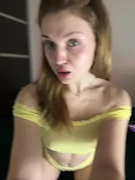 Emaline Fane online show from April 30, 6:26 pm