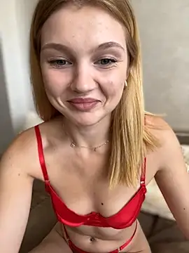 Emaline Fane online show from October 10, 12:17 pm