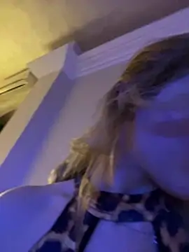 Snapshot of Emaline_Fane chatting on January 15, 5:16 pm Emaline Fane online show from January 15, 5:16 pm