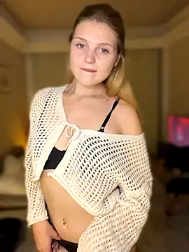 Emaline Fane online show from October 5, 5:14 pm