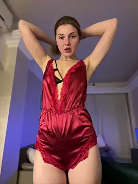 Snapshot of Emaline_Fane chatting on January 14, 5:05 pm Emaline Fane online show from January 14, 5:05 pm