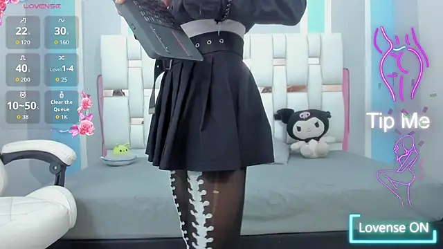 Snapshot of MilkWhore1 chatting on October 22, 7:46 pm MilkWhore1 online show from October 22, 7:46 pm