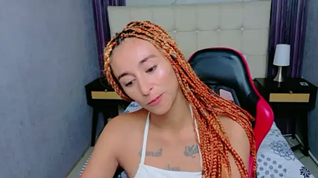 Snapshot of charlotte_phaeton chatting on March 14, 12:05 am charlotte phaeton online show from March 14, 12:05 am