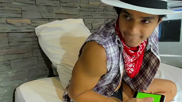 Snapshot of Anker_Colin chatting on November 1, 3:02 am Anker Colin online show from November 1, 3:02 am