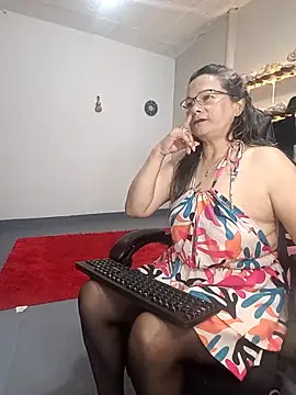 SolVegaNaciente online show from March 4, 6:32 am