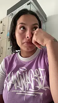 Mia garcia28 online show from February 17, 7:55 pm