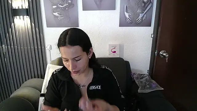 Mia garcia28 online show from September 30, 7:20 pm