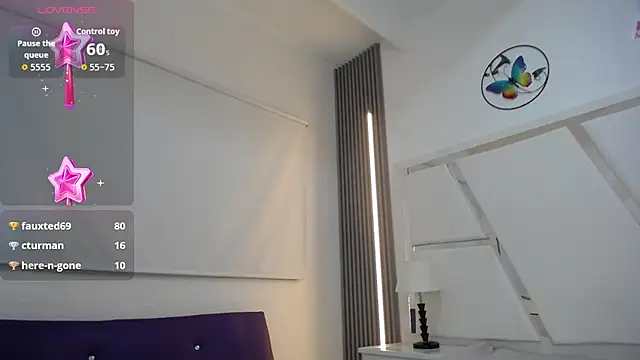 Mia garcia28 online show from March 17, 1:41 am