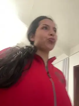 Mia garcia28 online show from February 3, 6:24 pm