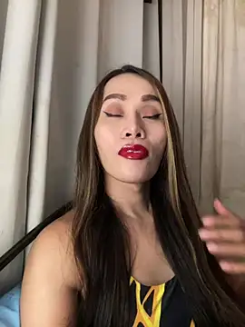 RomanticPearlTS online show from April 14, 1:49 pm