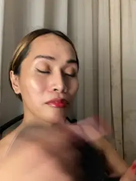 RomanticPearlTS online show from February 27, 2:06 pm