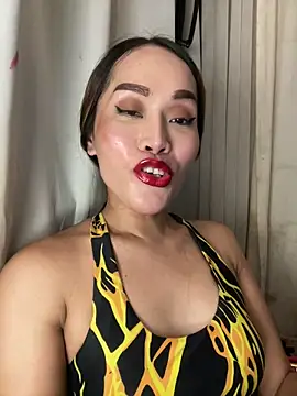 RomanticPearlTS online show from May 20, 2:08 am