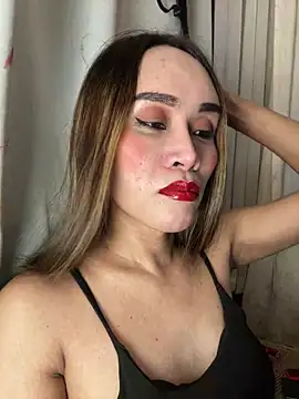Snapshot of RomanticPearlTS chatting on June 17, 12:48 pm RomanticPearlTS online show from June 17, 12:48 pm