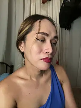 RomanticPearlTS online show from April 2, 1:51 pm