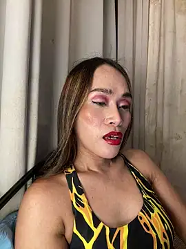 RomanticPearlTS online show from April 18, 1:41 am