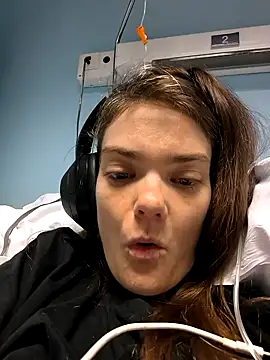 Snapshot of Junani2231 chatting on November 24, 11:54 am Junani2231 online show from November 24, 11:54 am