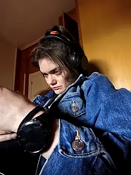 Junani2231 online show from April 19, 11:22 am