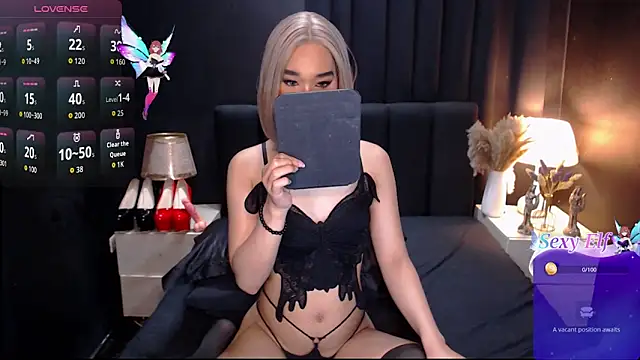 Snapshot of scarletsofiemarie chatting on February 6, 10:00 am scarletsofiemarie online show from February 6, 10:00 am