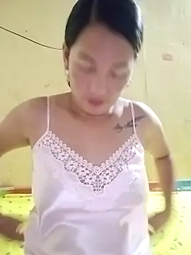 wildxxxGia online show from October 2, 3:26 pm