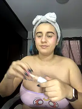 Snapshot of Lana_Herondale chatting on October 29, 9:03 pm Lana Herondale online show from October 29, 9:03 pm