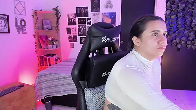 Lana Herondale online show from November 27, 9:32 am