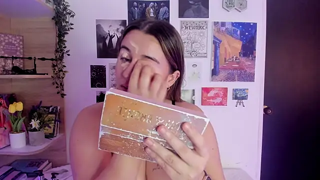 Snapshot of Lana_Herondale chatting on September 19, 9:30 pm Lana Herondale online show from September 19, 9:30 pm