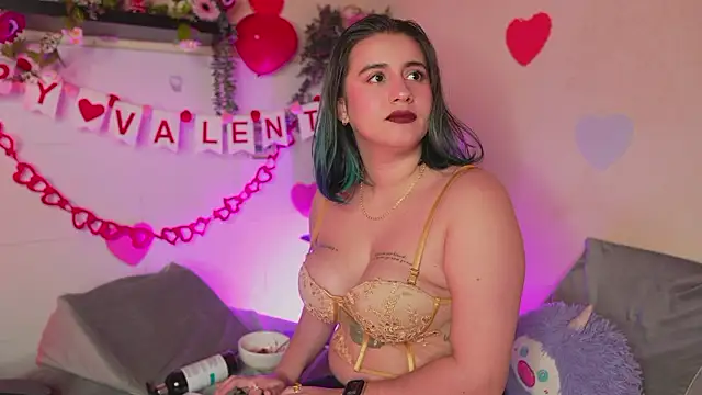 Snapshot of Lana_Herondale chatting on February 19, 3:03 am Lana Herondale online show from February 19, 3:03 am