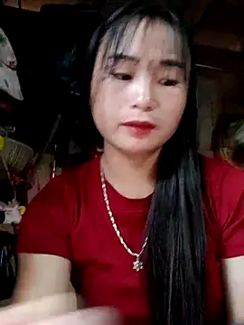 Snapshot of Sunyinn chatting on October 8, 11:27 pm Sunyinn online show from October 8, 11:27 pm