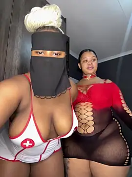 Thick Ass Barbiie online show from April 24, 12:18 pm