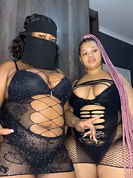 Thick Ass Barbiie online show from December 19, 7:49 pm