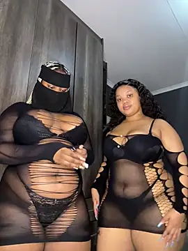 Thick Ass Barbiie online show from April 11, 7:50 pm