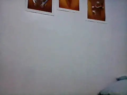 nhayasquirt online show from September 10, 10:25 am