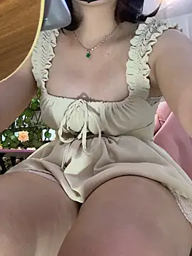 Bonnie-2k online show from March 27, 6:00 am