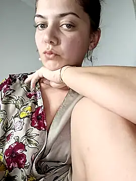 LadyNora online show from March 24, 5:35 pm