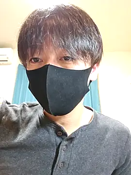 Earth 001 online show from November 12, 11:58 am