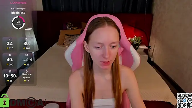 Snapshot of Mia_E1fie chatting on November 21, 12:09 am Mia E1fie online show from November 21, 12:09 am