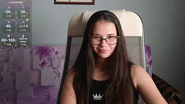 LuciaSenual online show from October 17, 3:47 pm