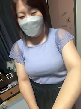 Snapshot of hima-wari0707 chatting on March 28, 2:07 pm hima-wari0707 online show from March 28, 2:07 pm